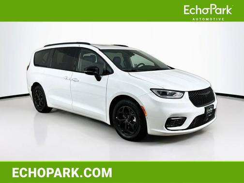 Bright White Clearcoat 2025 Chrysler Pacifica Hybrid Premium S Appearance Pkg