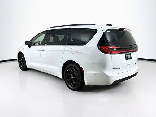 Bright White Clearcoat 2025 Chrysler Pacifica Hybrid Premium S Appearance Pkg
