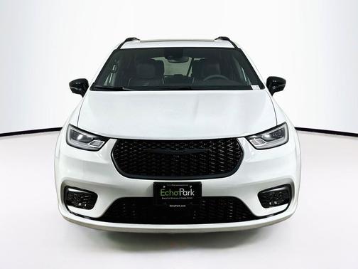 Bright White Clearcoat 2025 Chrysler Pacifica Hybrid Premium S Appearance Pkg