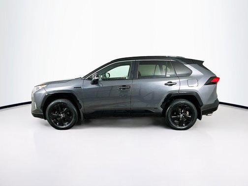 2021 Toyota RAV4 Hybrid SE