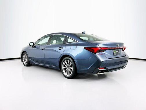 2021 Toyota Avalon XLE