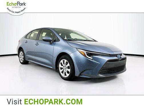 2025 Toyota Corolla Hybrid LE