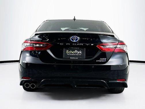 2024 Toyota Camry Hybrid SE