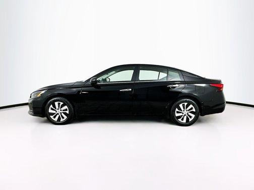 2024 Nissan Altima S FWD