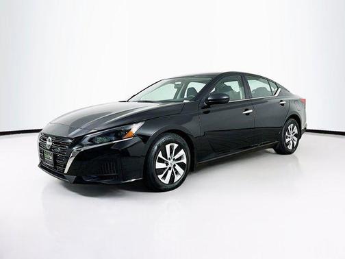 2024 Nissan Altima S FWD