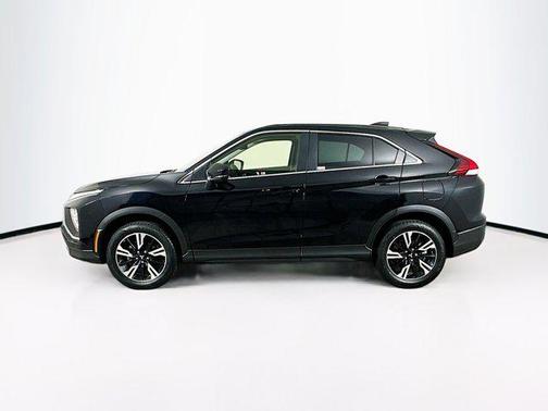 Labrador Black Pearl 2025 Mitsubishi Eclipse Cross SE