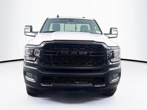2024 RAM 2500 Tradesman Regular Cab 4x4 8' Box