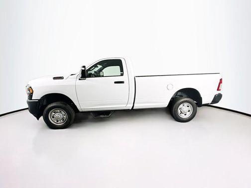 2024 RAM 2500 Tradesman Regular Cab 4x4 8' Box