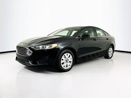 2019 Ford Fusion S