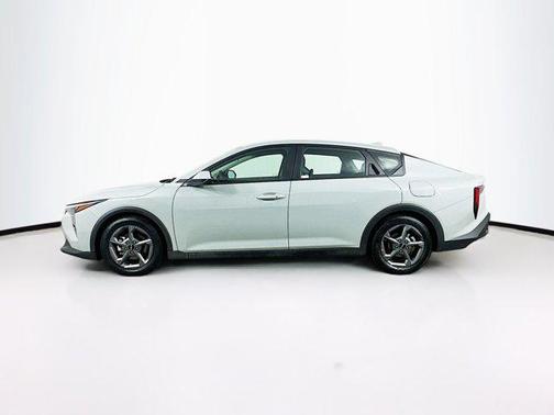 Morning Haze 2025 Kia K4 LXS