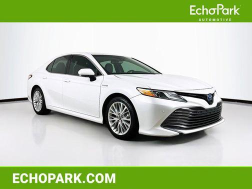 2018 Toyota Camry Hybrid XLE