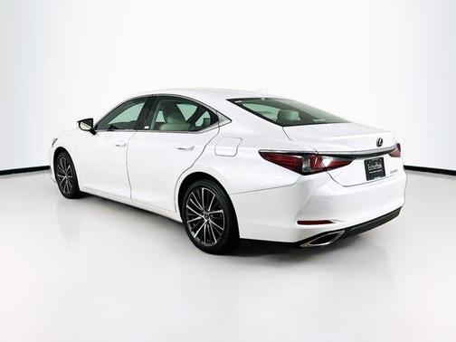 2023 Lexus ES 350 Base