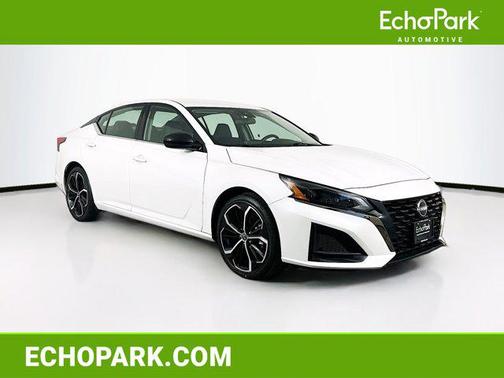 2024 Nissan Altima SR FWD