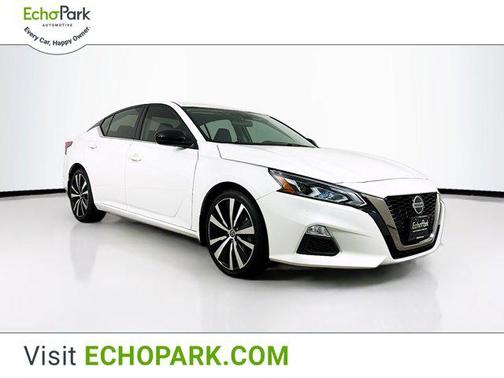 2021 Nissan Altima SR FWD