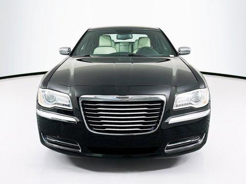 2014 Chrysler 300 S