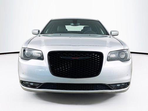 2023 Chrysler 300 S