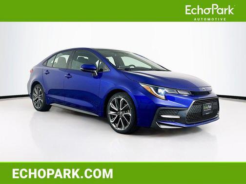 Blue Crush Metallic w/Black Sand Pearl Roof 2021 Toyota Corolla SE