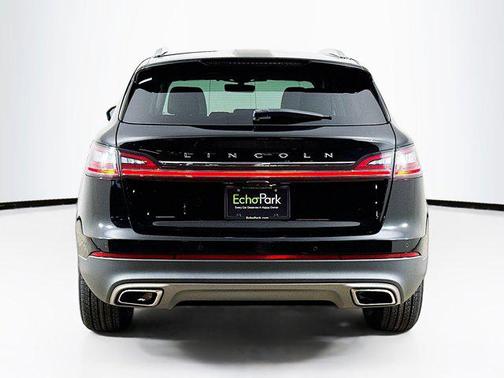 2022 Lincoln Nautilus Standard