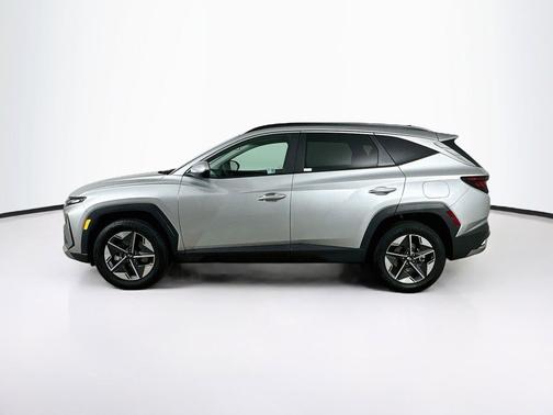 Shimmering Silver 2025 Hyundai TUCSON SEL