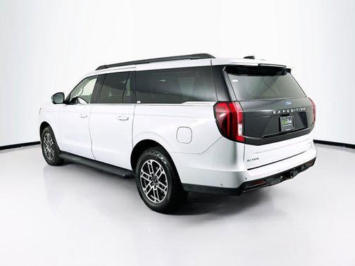 2025 Ford Expedition Max Active 4x4