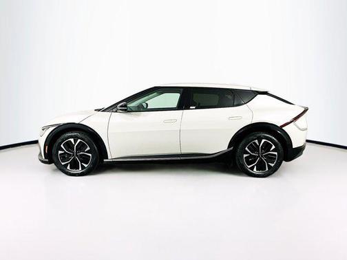 Glacier 2023 Kia EV6 Wind