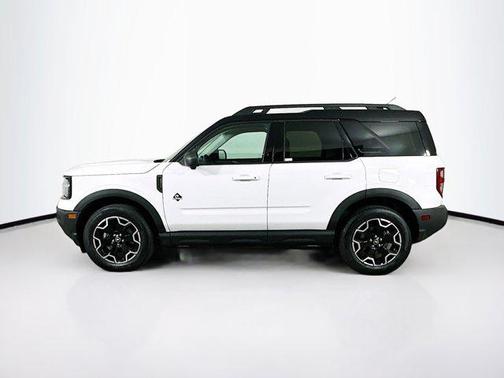 Oxford White 2025 Ford Bronco Sport Outer Banks