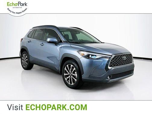 2023 Toyota Corolla Cross XLE