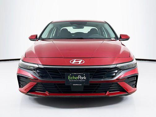 Ultimate Red 2025 Hyundai ELANTRA SEL