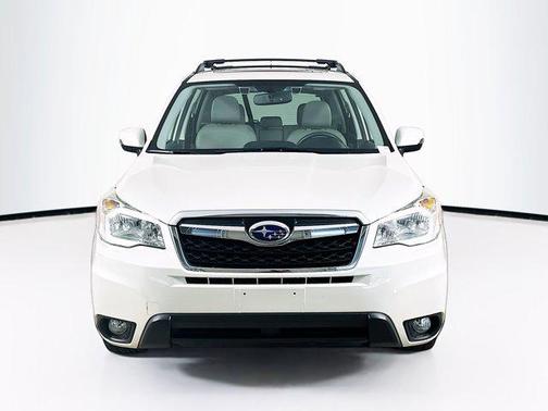 Satin White Pearl 2015 Subaru Forester 2.5i Touring