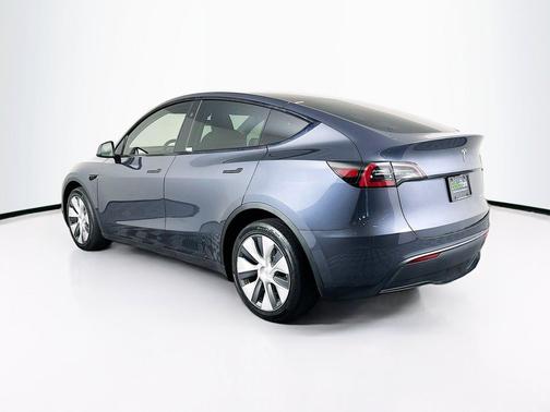 Midnight Silver Metallic 2023 Tesla Model Y Long Range Dual Motor All-Wheel Drive