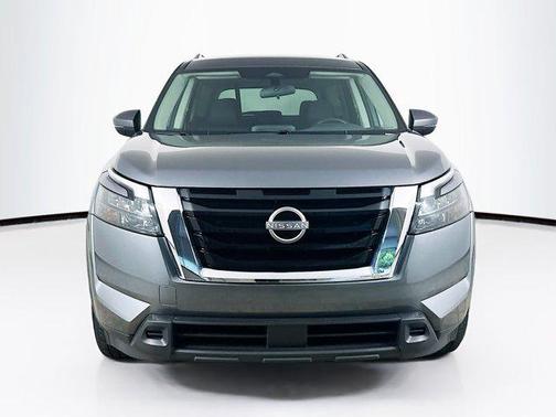 Gun Metallic 2025 Nissan Pathfinder SV FWD
