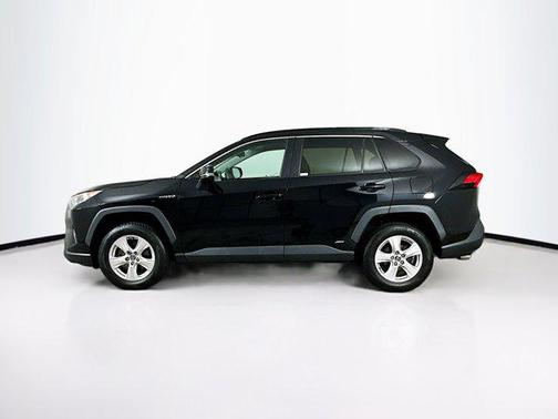 2020 Toyota RAV4 Hybrid XLE
