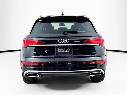 2025 Audi Q5 45 S line Prestige