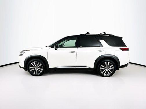 2022 Nissan Pathfinder Platinum 4WD