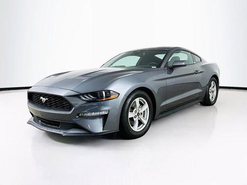 2021 Ford Mustang EcoBoost