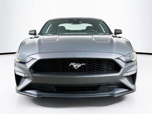 2021 Ford Mustang EcoBoost