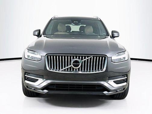 2024 Volvo XC90 B6 Core Bright Theme