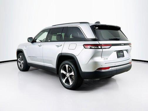 2022 Jeep Grand Cherokee 4xe Base