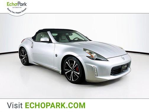 2018 Nissan 370Z Touring Sport