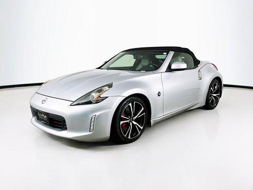 2018 Nissan 370Z Touring Sport