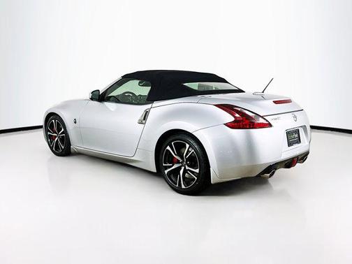 2018 Nissan 370Z Touring Sport