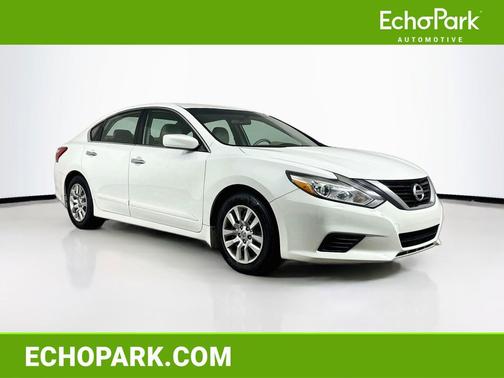 Glacier White 2017 Nissan Altima 2.5 S