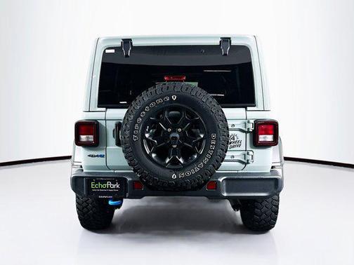 Earl Clearcoat 2023 Jeep Wrangler 4xe Base