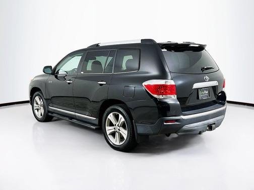 Black 2013 Toyota Highlander Limited