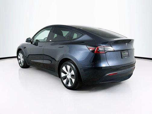 2024 Tesla Model Y Long Range Single Motor Rear-Wheel Drive