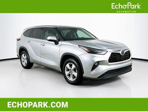 2025 Toyota Highlander LE
