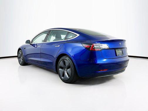 2020 Tesla Model 3 Standard Range Plus