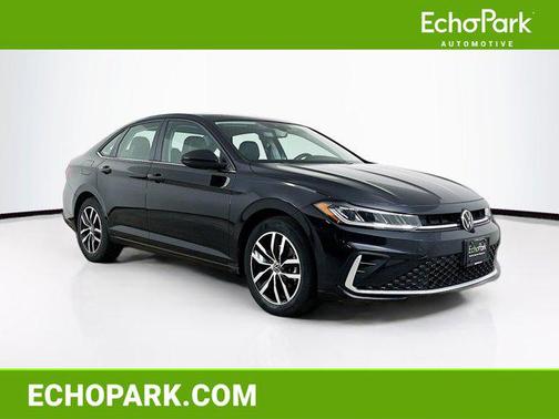Deep Black Pearl 2025 Volkswagen Jetta 1.5T SE