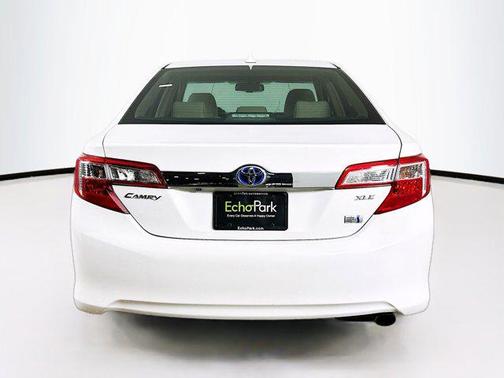 2012 Toyota Camry Hybrid XLE