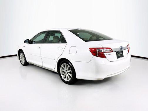 2012 Toyota Camry Hybrid XLE